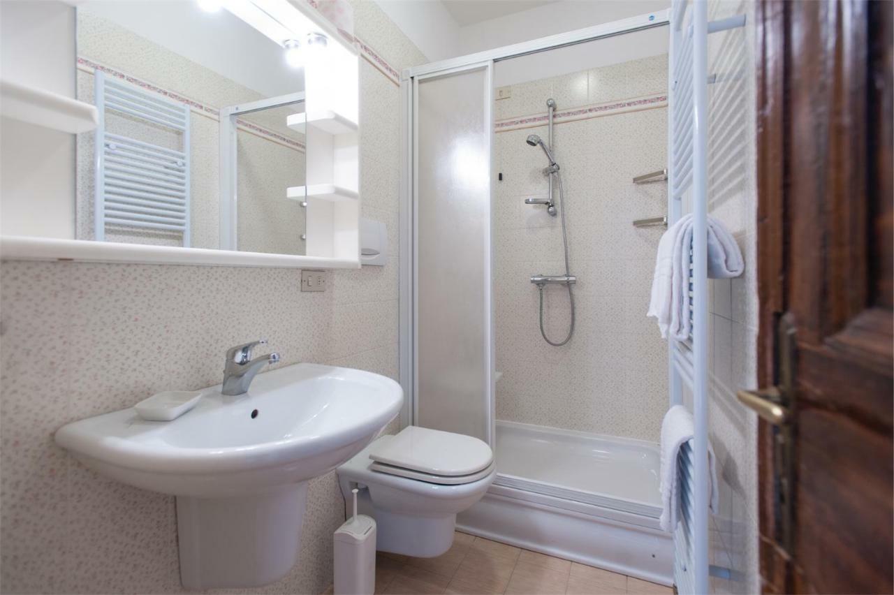 Dimora Storica Caproni Apartment Arco Ngoại thất bức ảnh